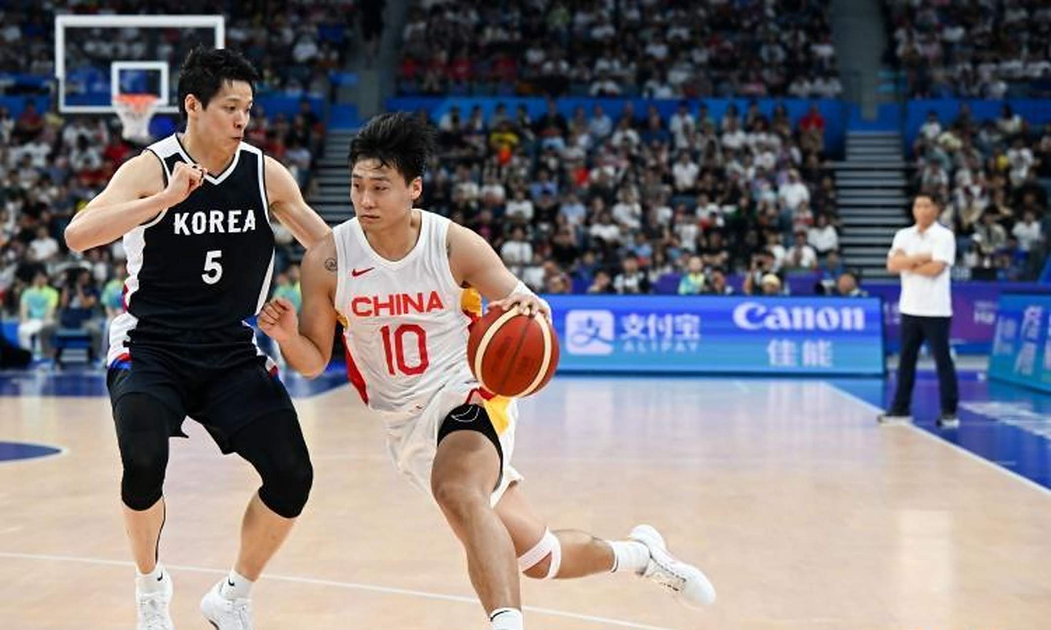 华体会官网登录网址-包含中国篮球联赛球员在比赛中突出表现，备受关注的词条