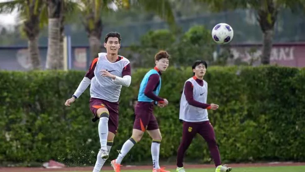 华体会网页版登录入口-传闻：新援加盟强队，引发球迷热议