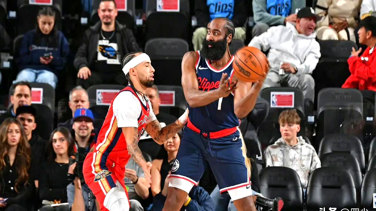 华体会活动-步行者战胜灰熊，西蒙斯表现稳健接连进球的简单介绍