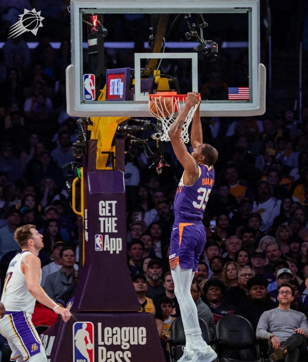 华体会登录入口-关于湖人战胜太阳，以强势进军季后赛的信息