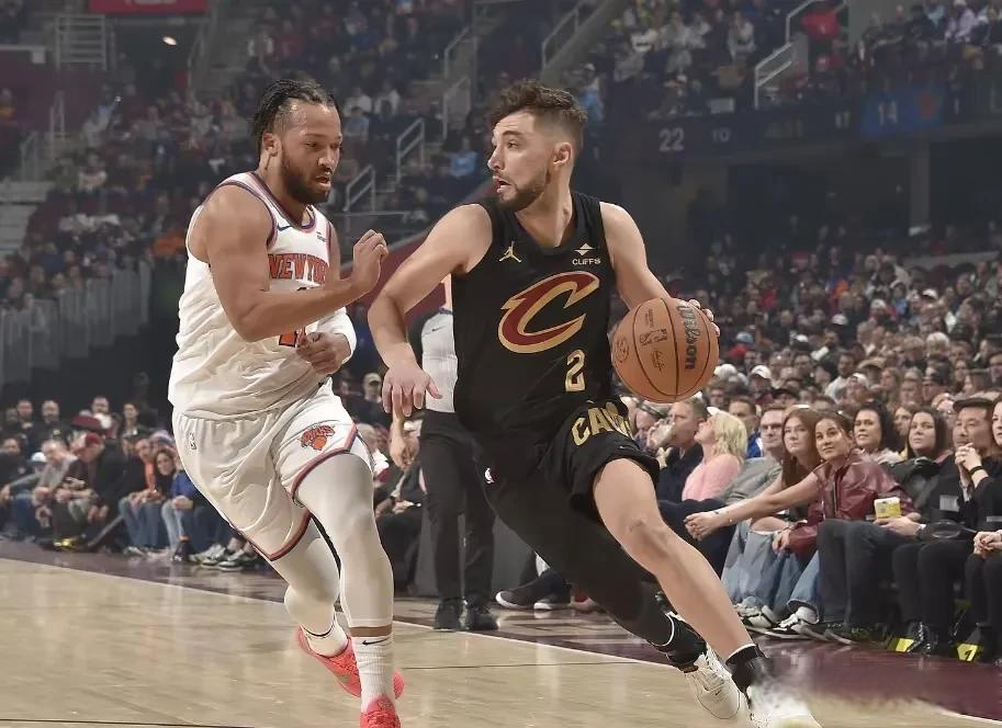 华体会官网登录网址-勇士惨败尼克斯，遭遇重大挫折