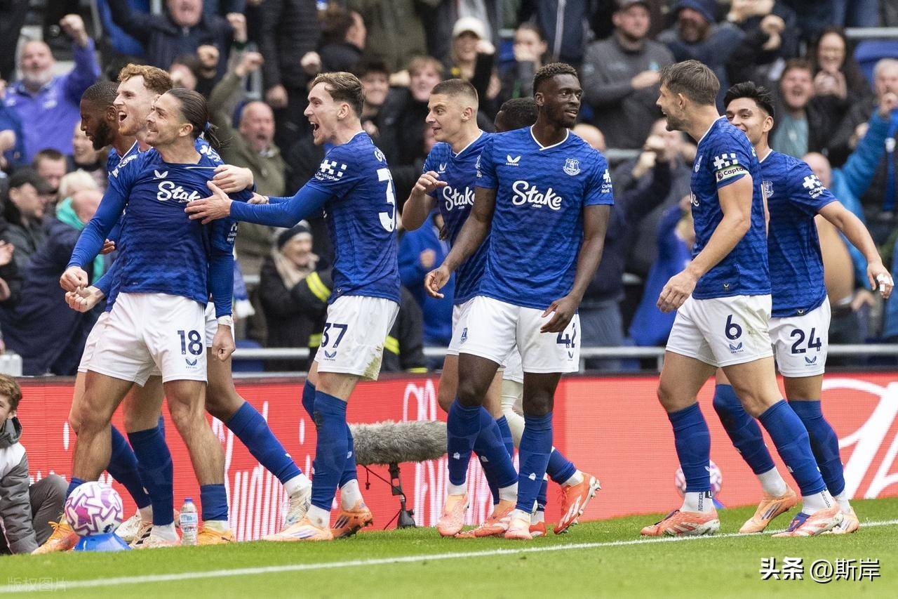 华体会中国官网-曼城大胜对手,掀起胜利狂潮信心倍增的简单介绍